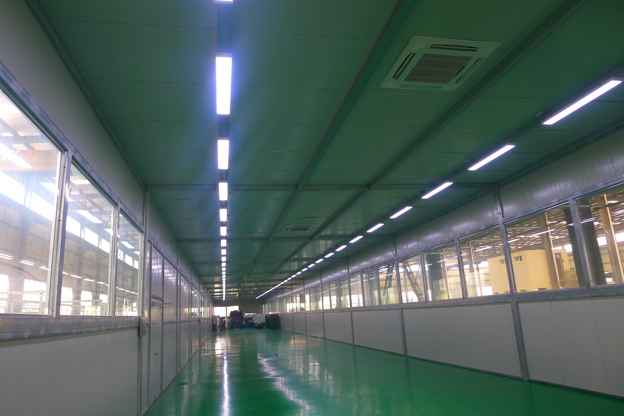 車間照明應(yīng)用 | 安徽小小科技-火樹銀花照明 車間照明應(yīng)用 | 安徽小小科技-火樹銀花照明